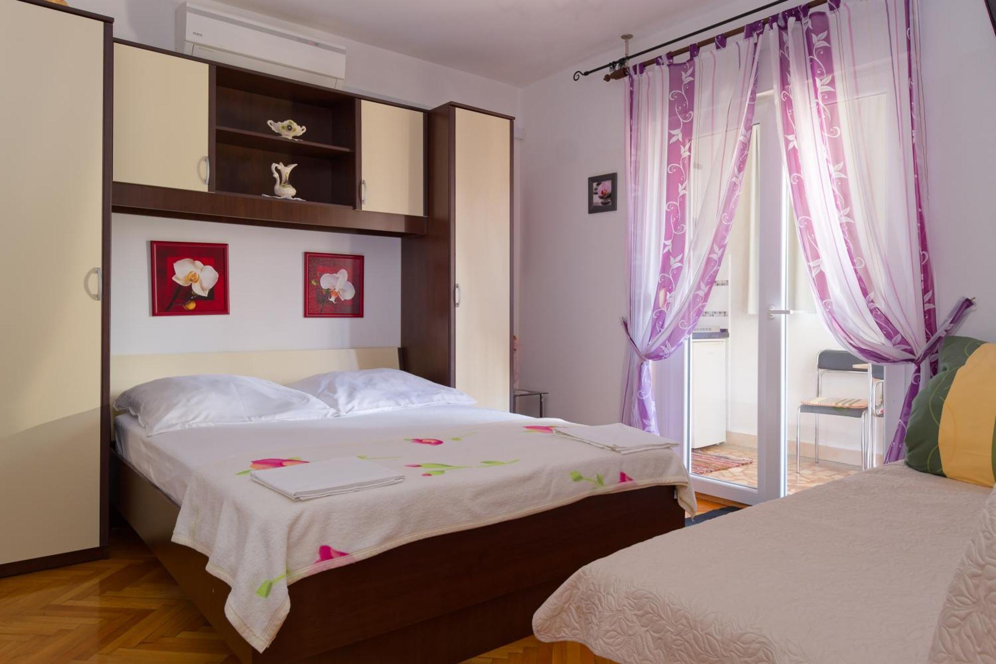 Appartement Yellow House Podstrana
